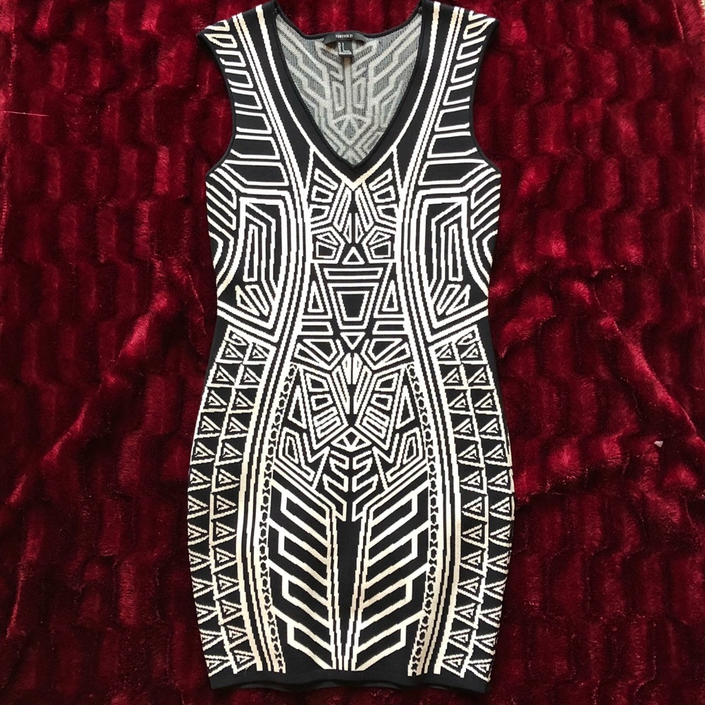 Tribal Print Bodycon Style Dress